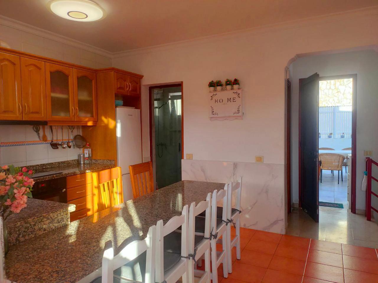 Big Villa Puerto Rico With Heated Saltwater Jacuzzi Pool & Bbq & Private Parking Εξωτερικό φωτογραφία