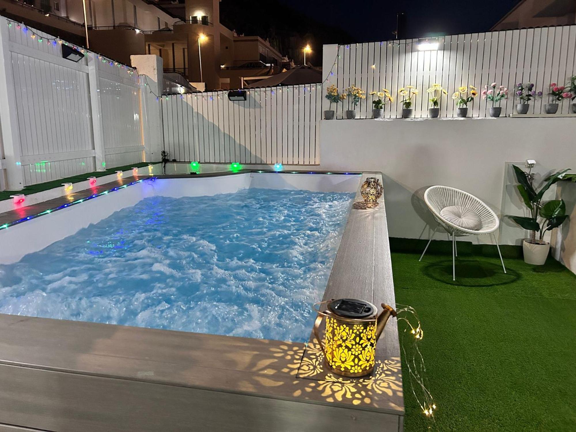 Big Villa Puerto Rico With Heated Saltwater Jacuzzi Pool & Bbq & Private Parking Εξωτερικό φωτογραφία