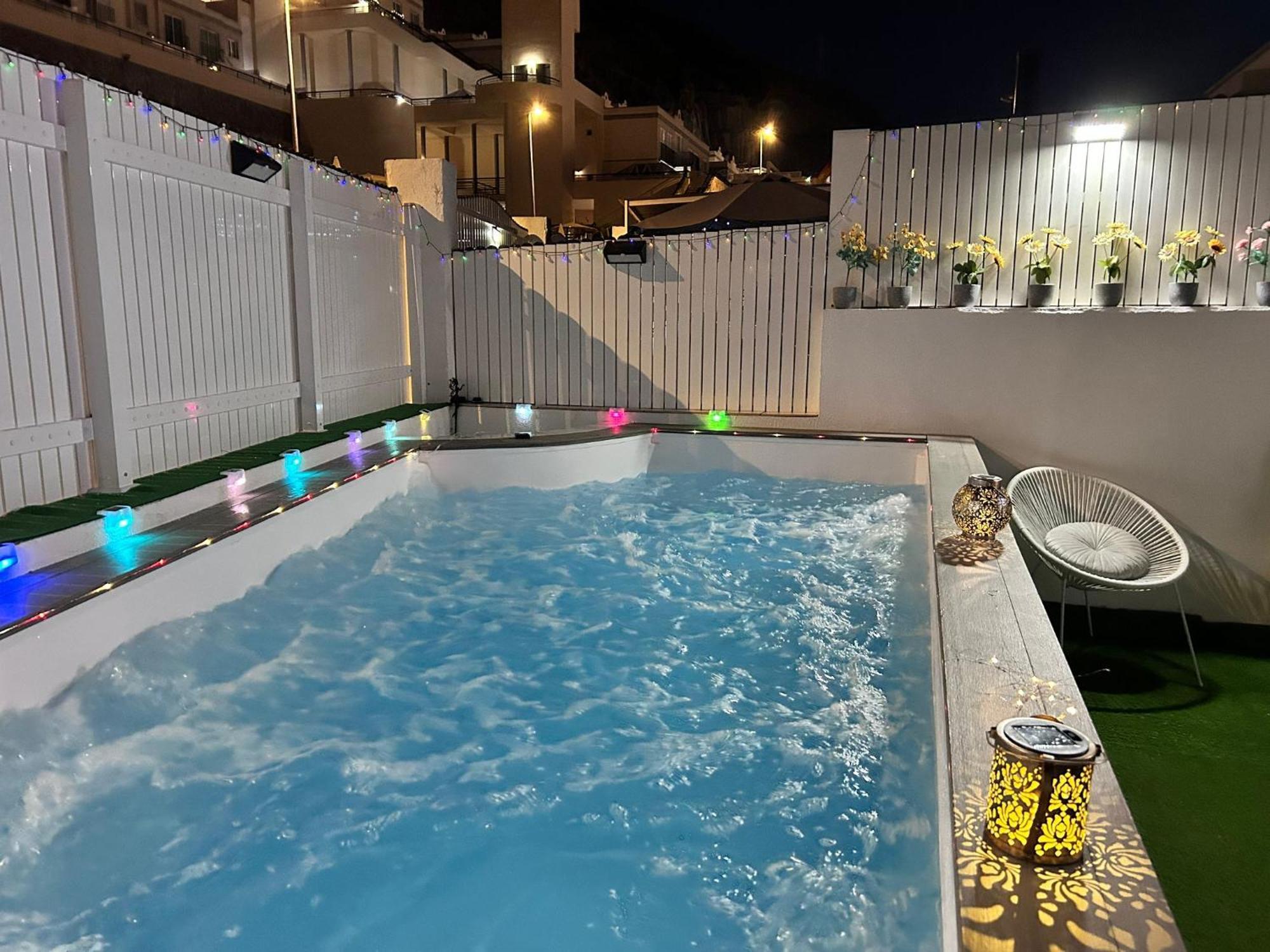 Big Villa Puerto Rico With Heated Saltwater Jacuzzi Pool & Bbq & Private Parking Εξωτερικό φωτογραφία